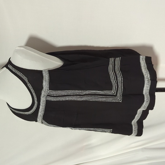 Tank top - Picture 3 of 6